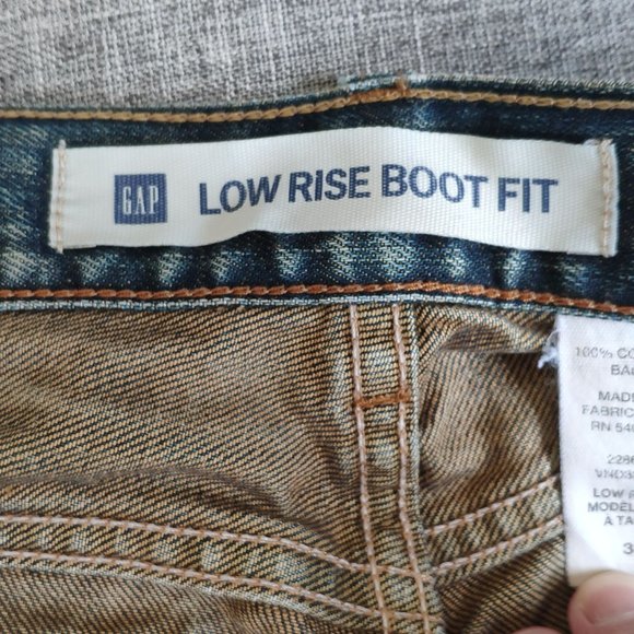 Gap Low rise boot cut jeans 38x32 - Picture 2 of 5